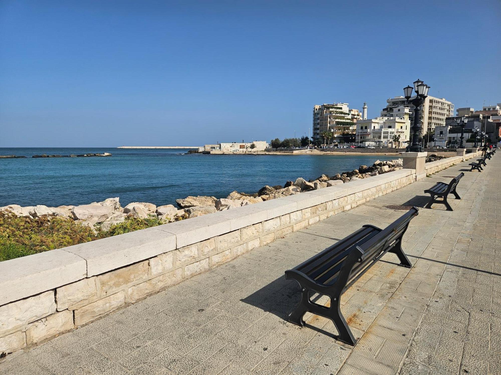 Beb Bari Napoli Bed and Breakfast Exteriör bild